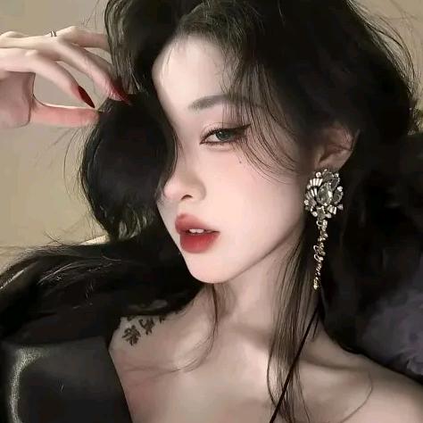 氢栀.