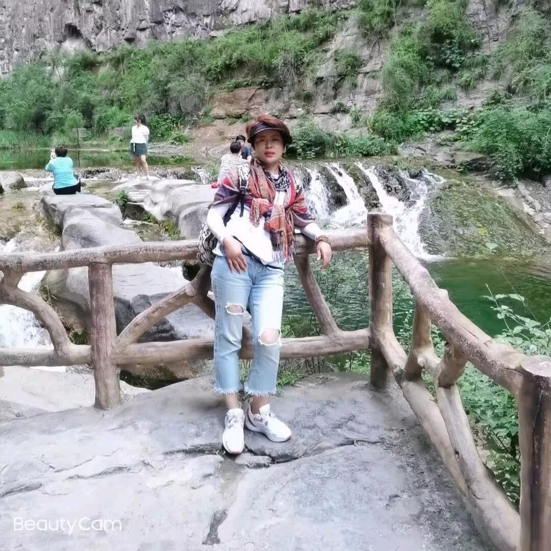 泰山导游大丽（丽姐）