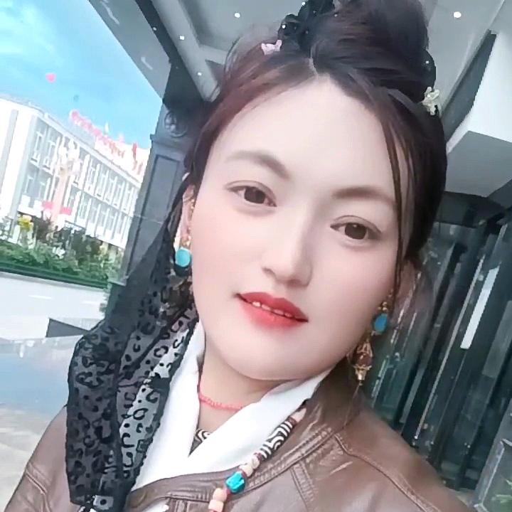 阿爸❤️阿妈次仁💞罗加
