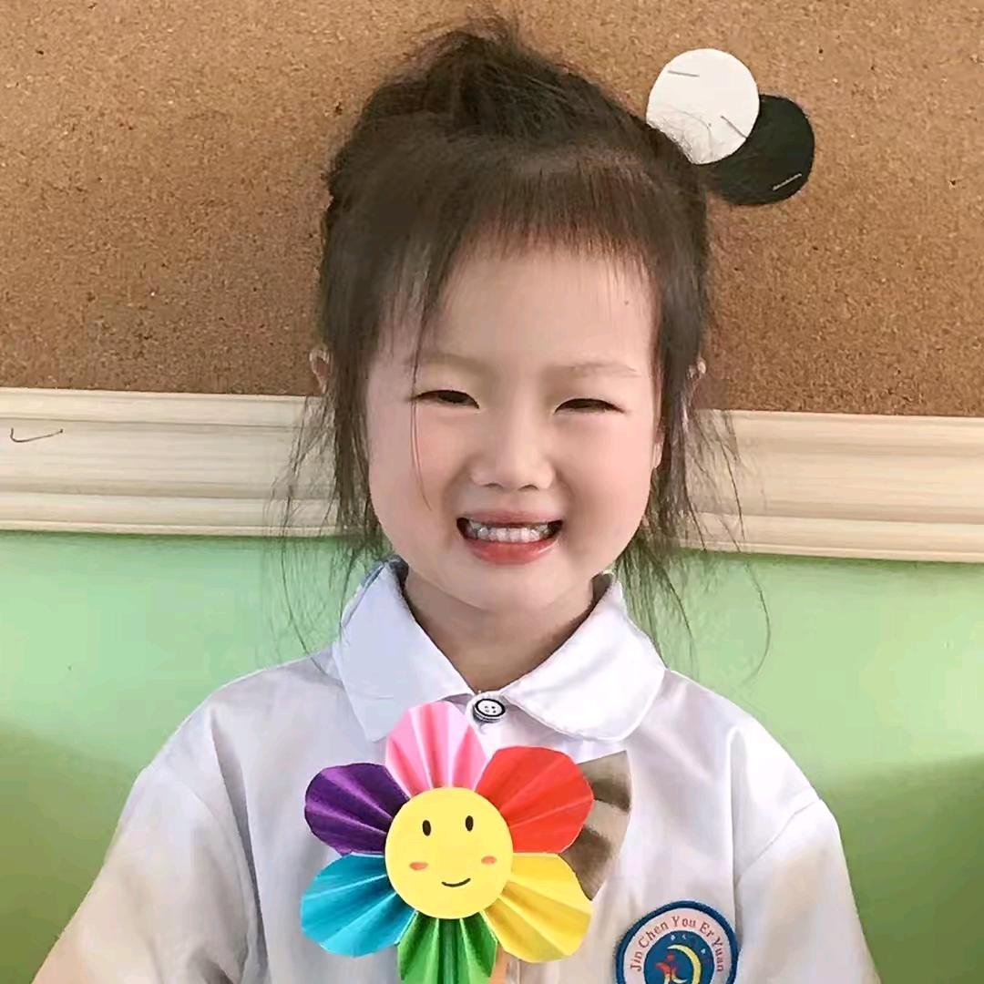 爱吃胡萝卜的小怡宝