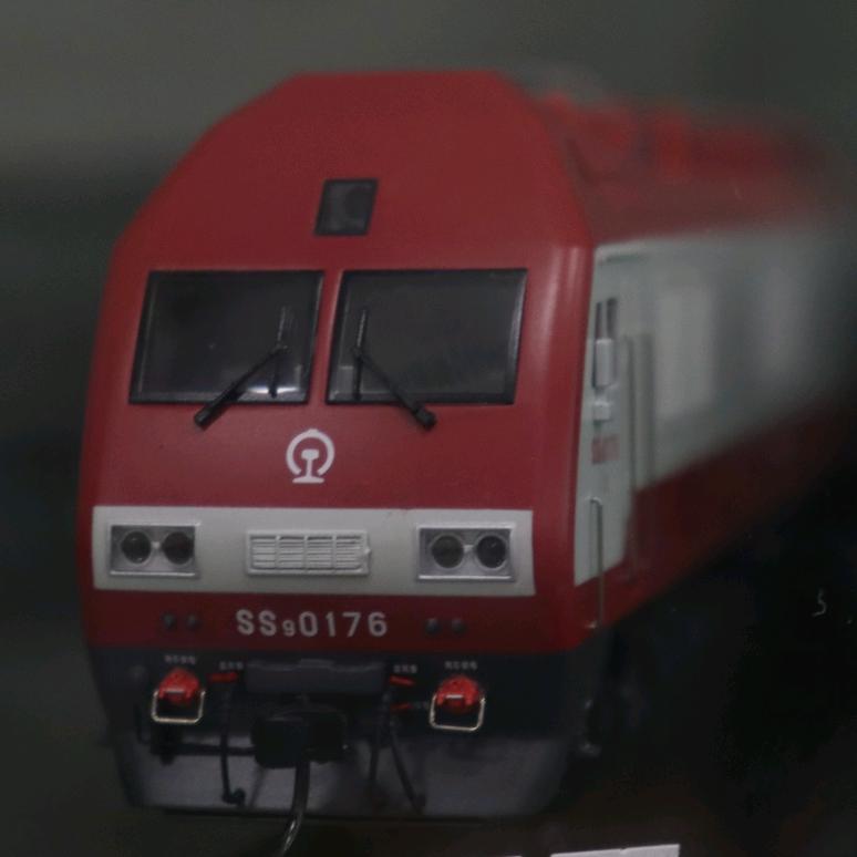 DIRECT   Z182