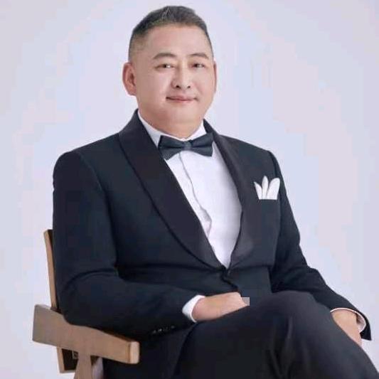自由的翅膀