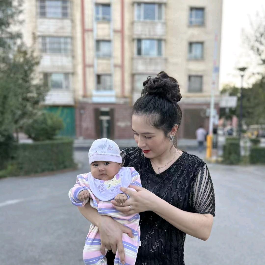 Raziya（宝妈）