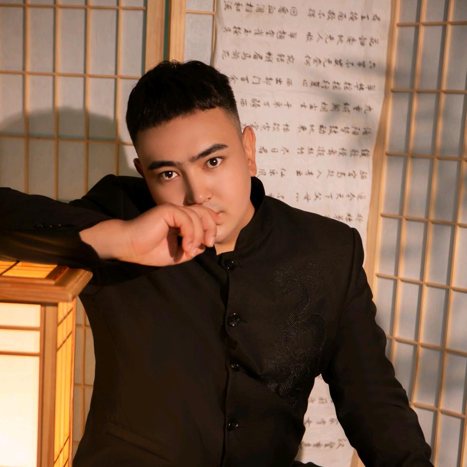 ..00后叔叔