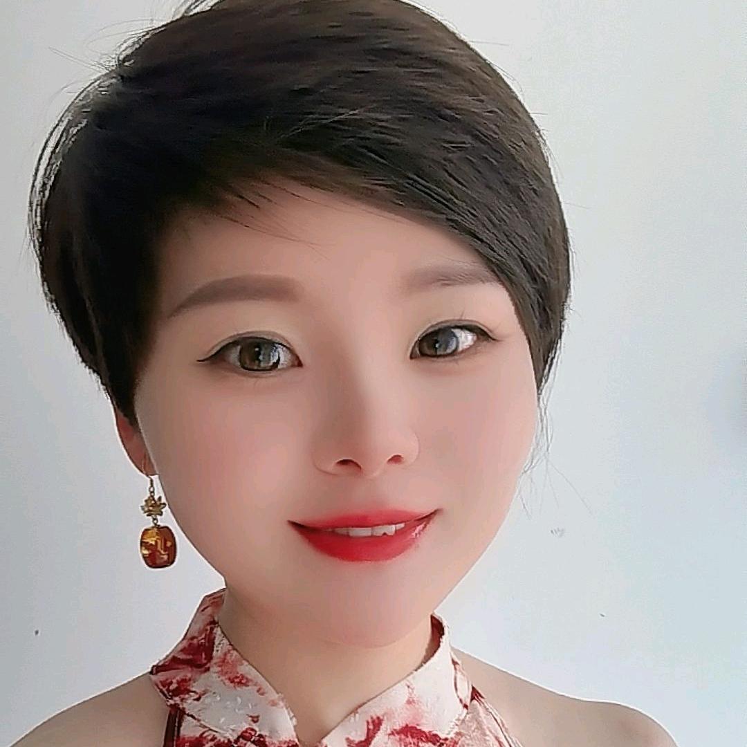 白转黑❤小青老师