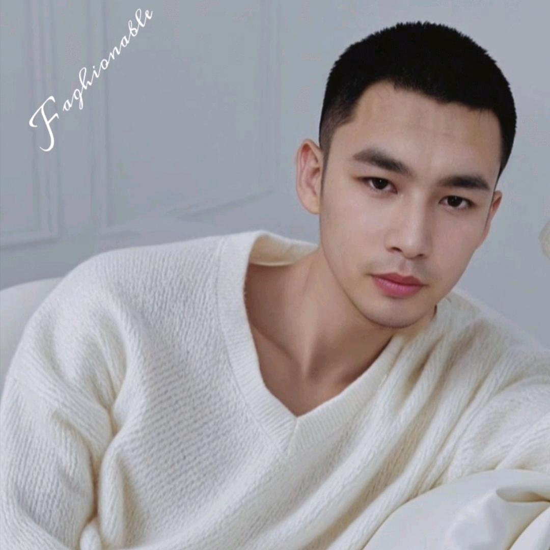 曲中意  ༆