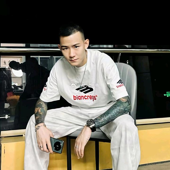 小孤独(孙浩东)
