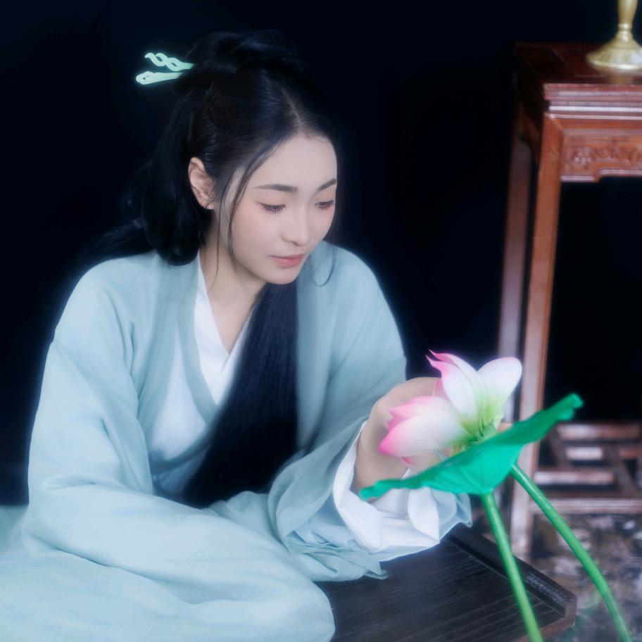是西西妹吖