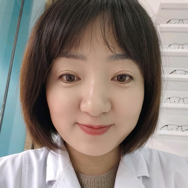 集宁保视佳眼镜店老田