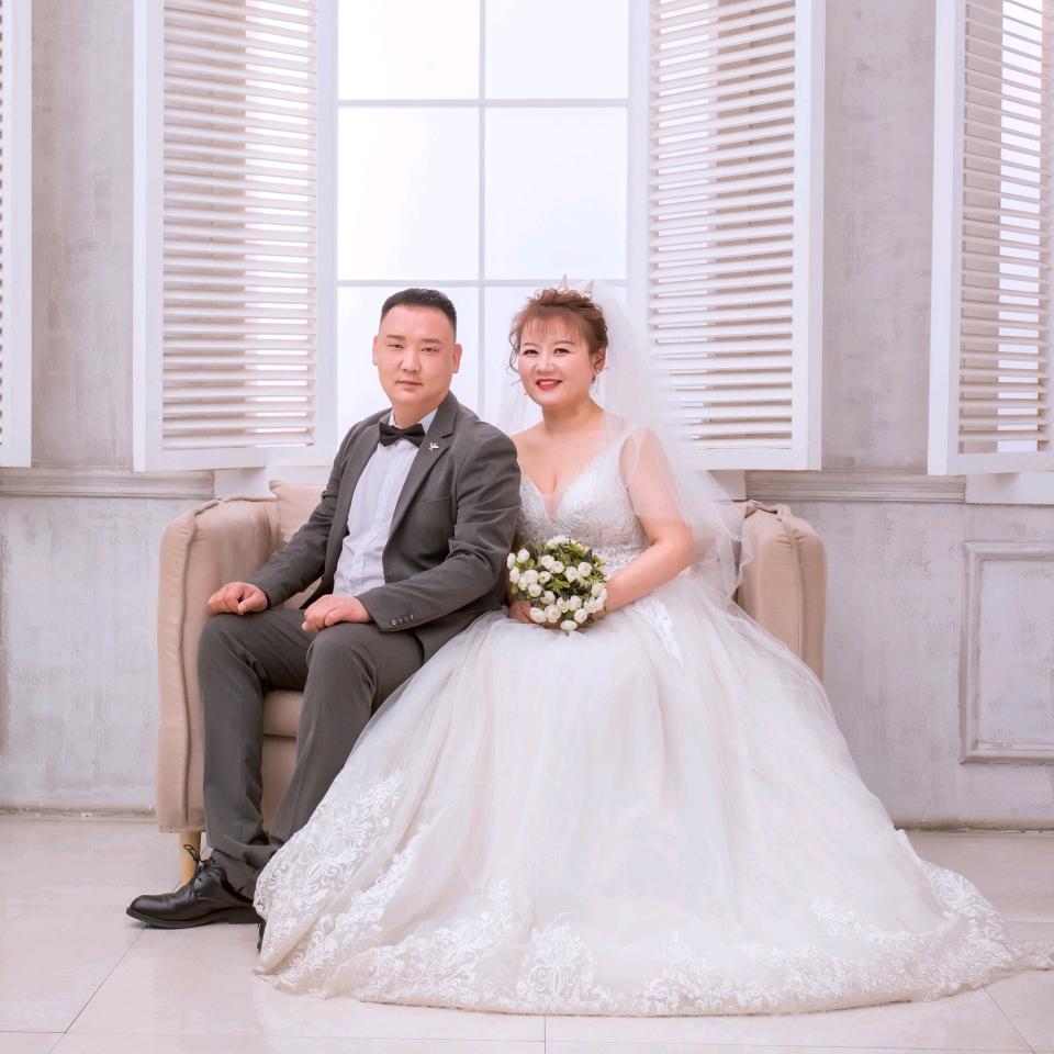 琛♡o。.江♥王后余生怦然心董