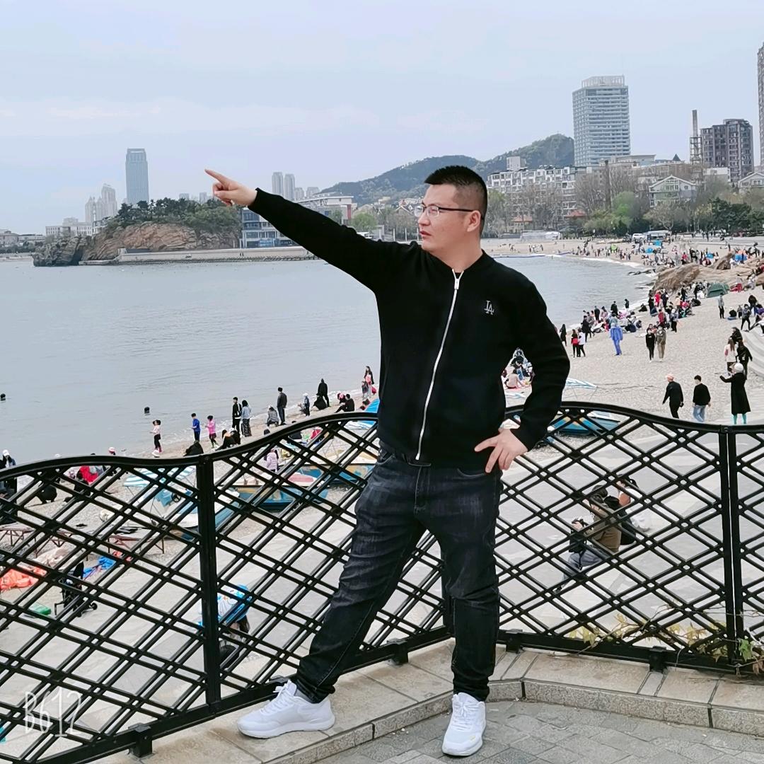 闯哥（传递正能量)