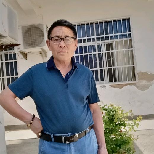 我是春雷，每天中午十点直播，谢谢友友支持