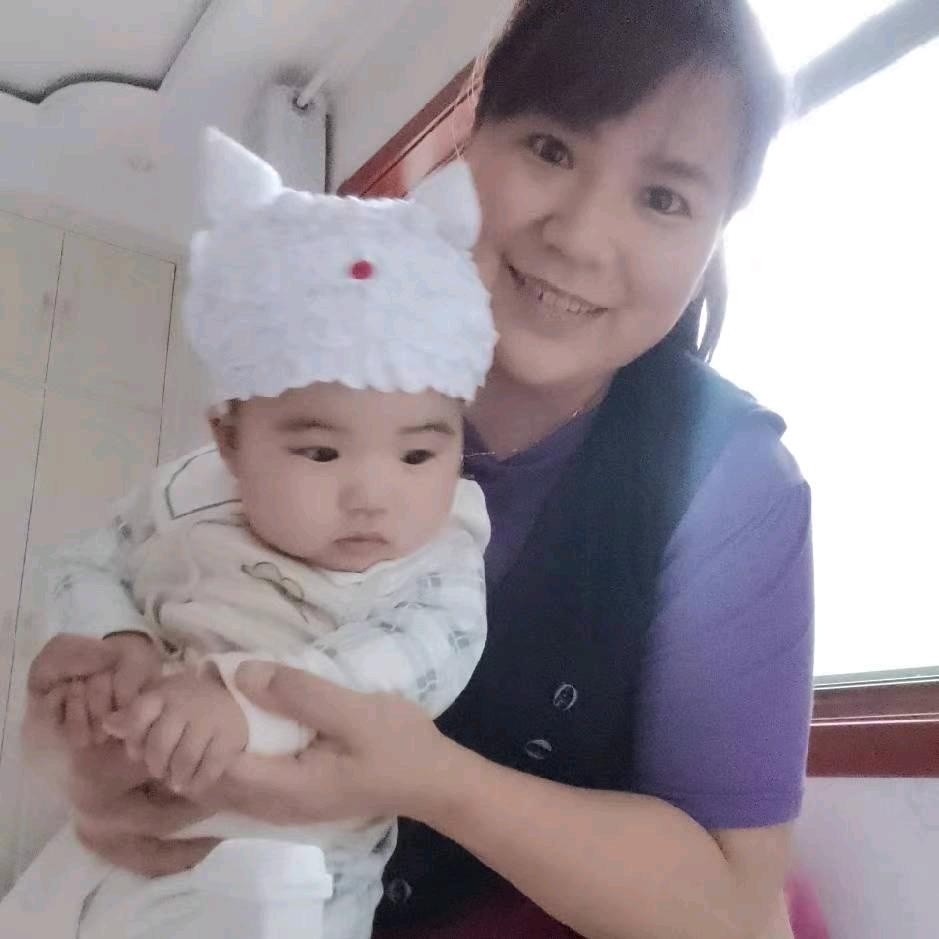 小郭:高级育婴师
