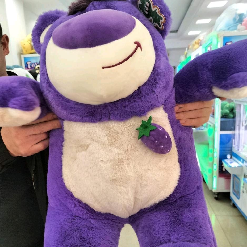 秀儿吃喝玩乐，