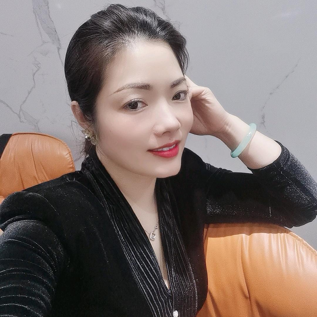 文山龚姐说门窗
