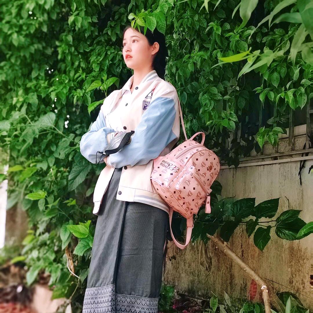 老挝🇱🇦大脚妹