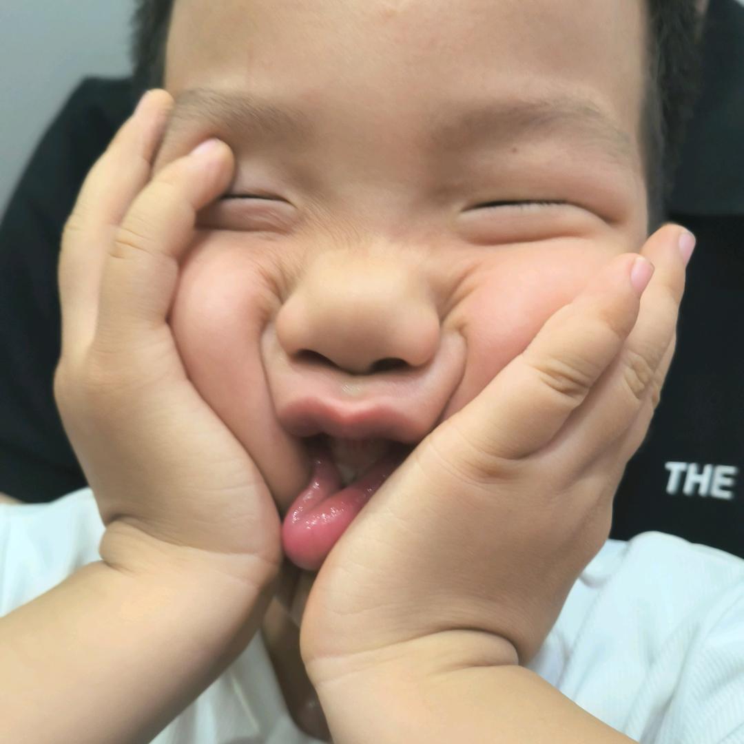 一个沉默的美男子