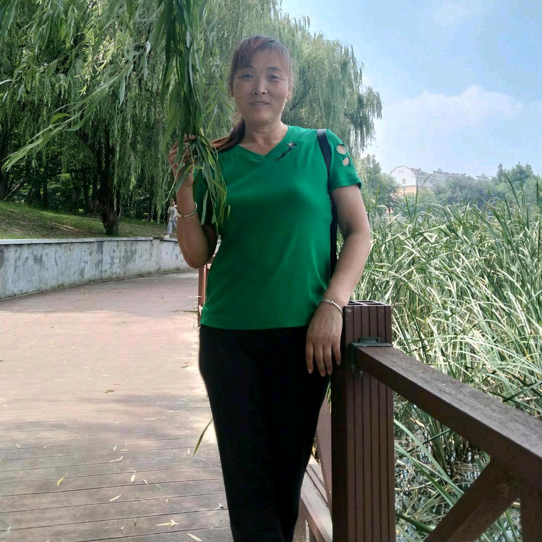 王英霞