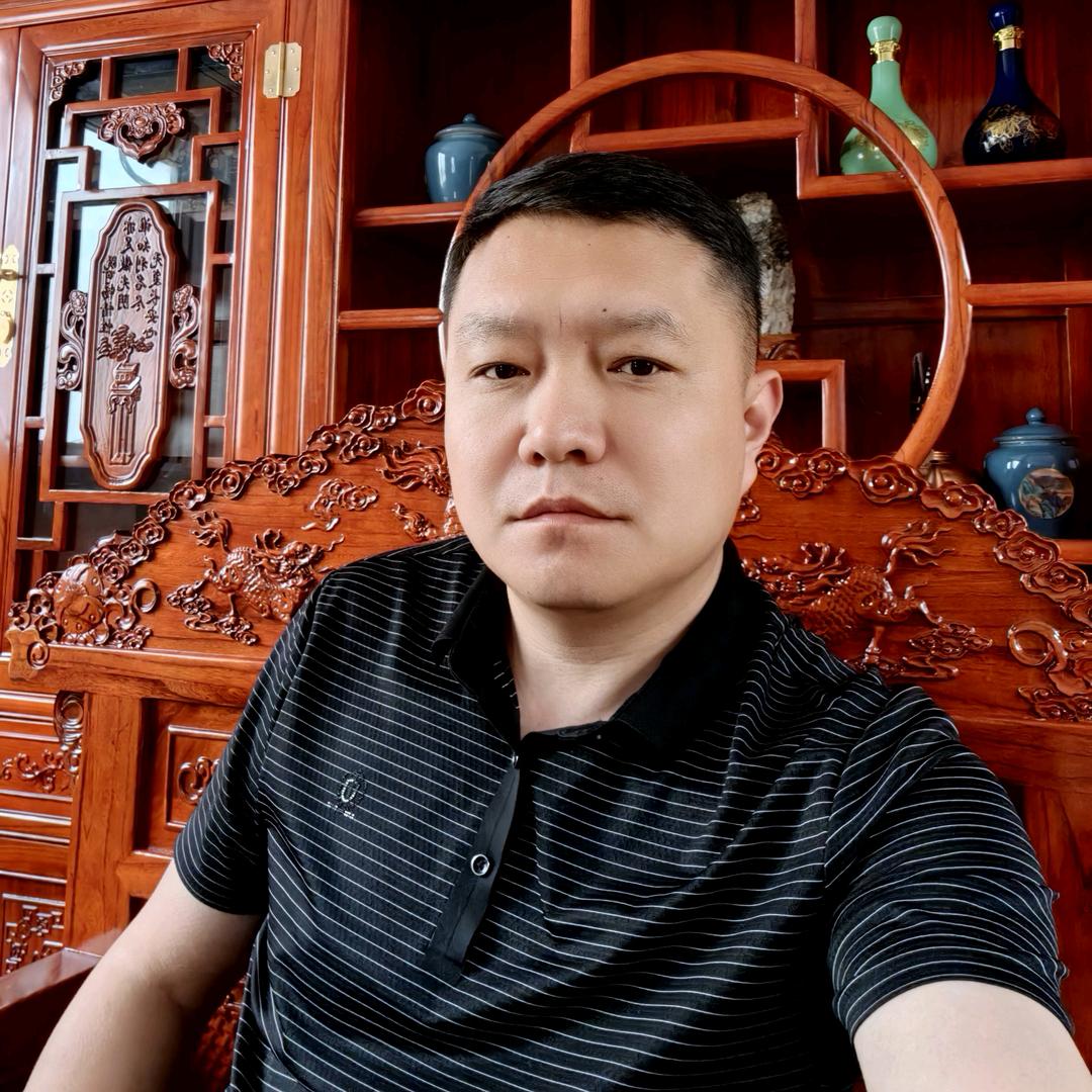 乌鸡，三黄鸡，大公鸡生产厂家马磊