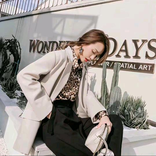 时尚穿搭~熙薇sivi