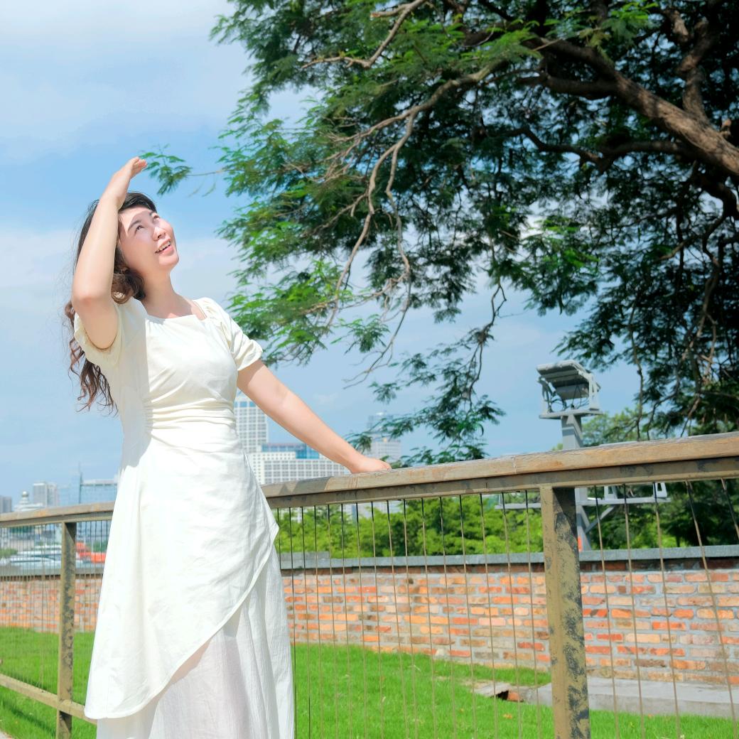 艳ʸᵃⁿ子ᶻⁱ╰