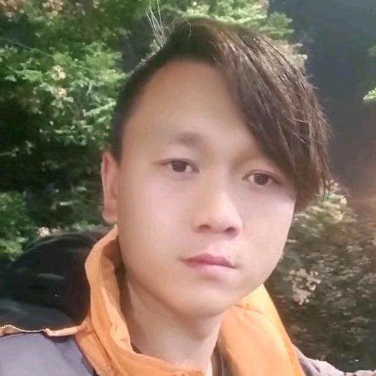 🥀এ᭄只谈心ꦿ不💔伤心ོ࿐ᩚ