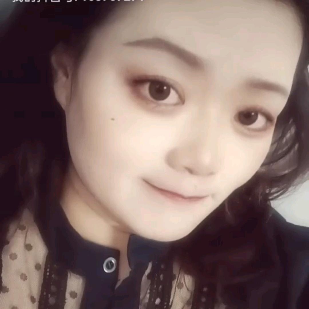 《一抹微笑》
