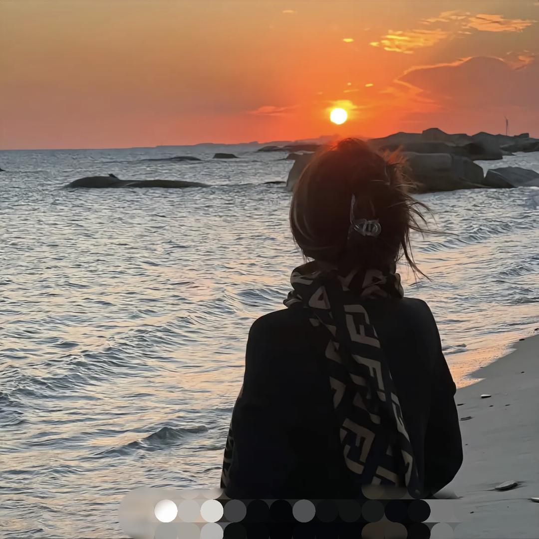 落日伴秋风❤️《橱窗已开》