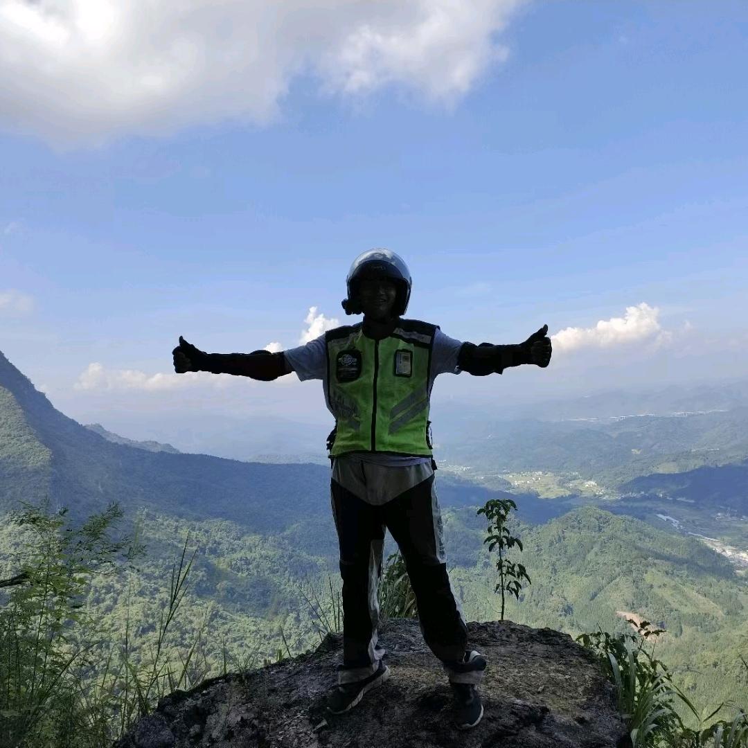 山人