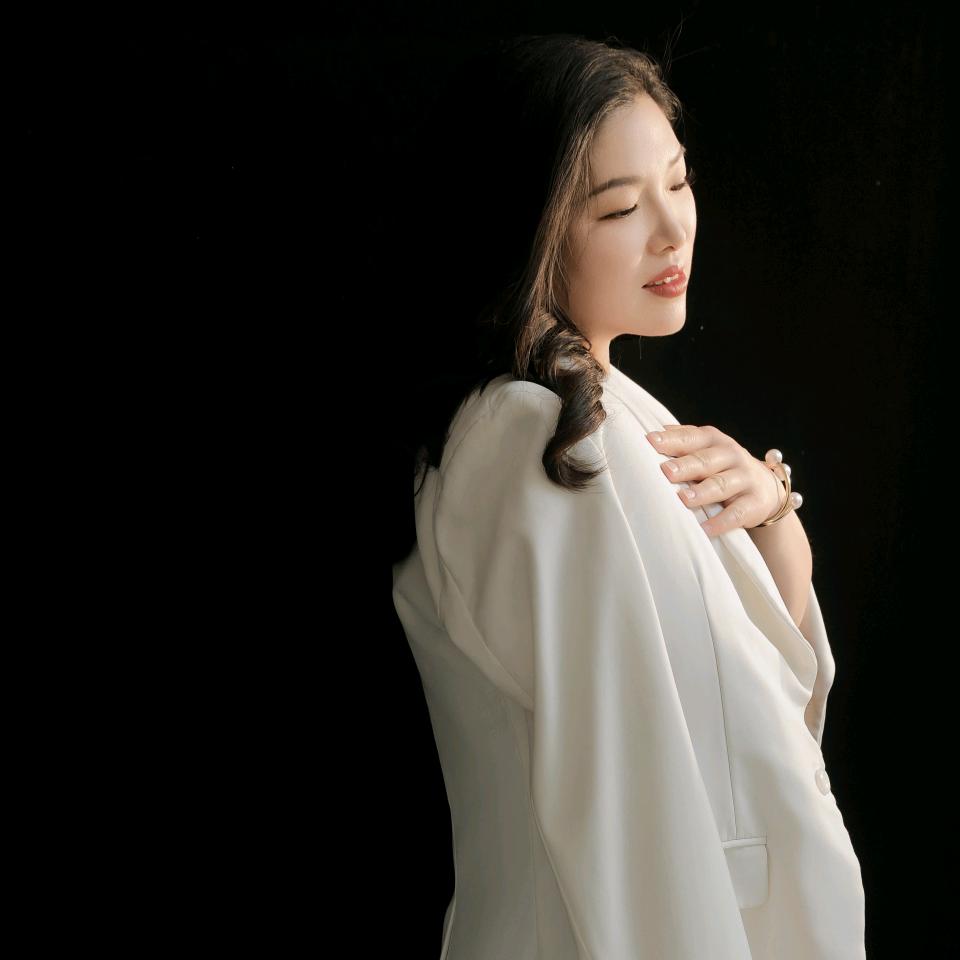 jing洒脱姐