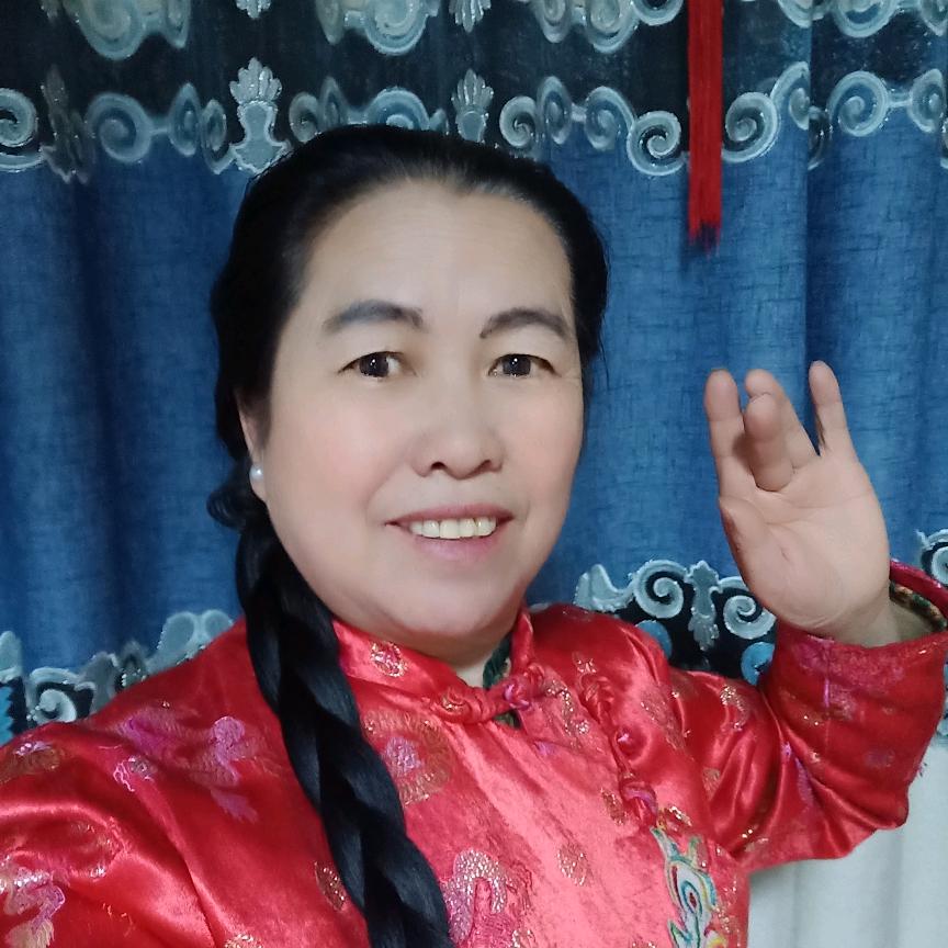 李 红才艺主播