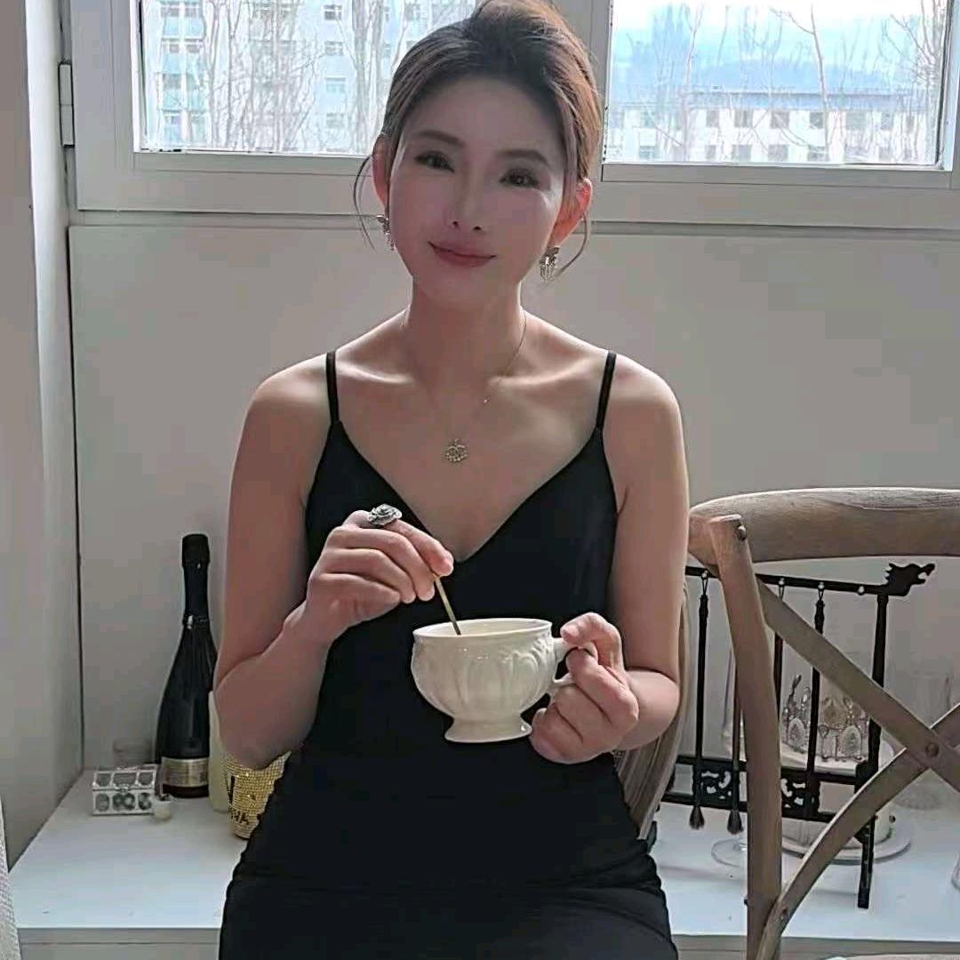 韩小白洗脸吧