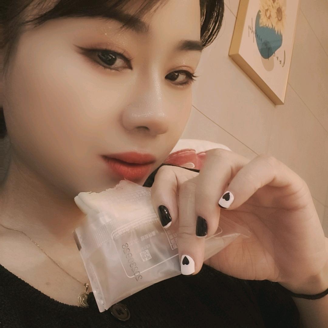 小姐姐🌻🌻暴富呀