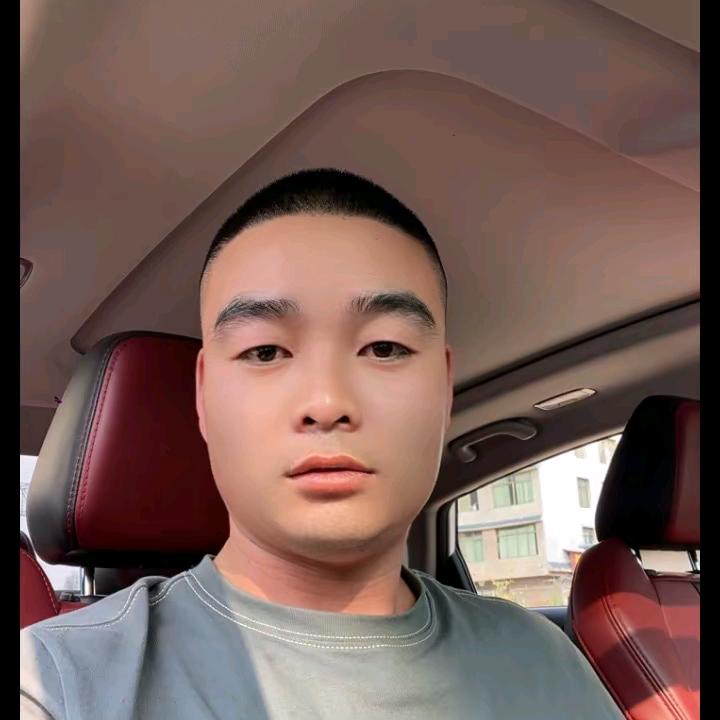 一百个人眼中有一百个我