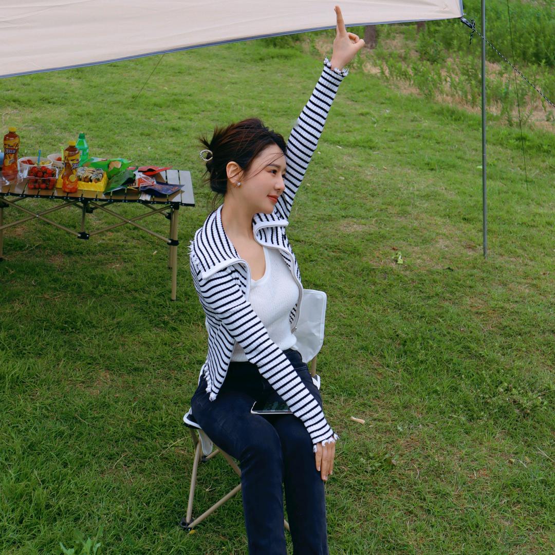 关注我送英雄酒