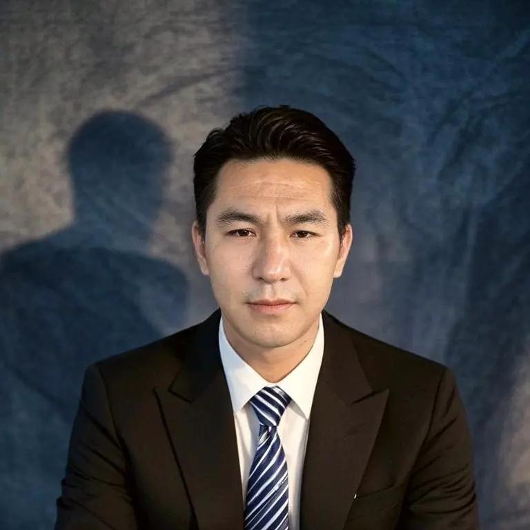 楊佰万ღº