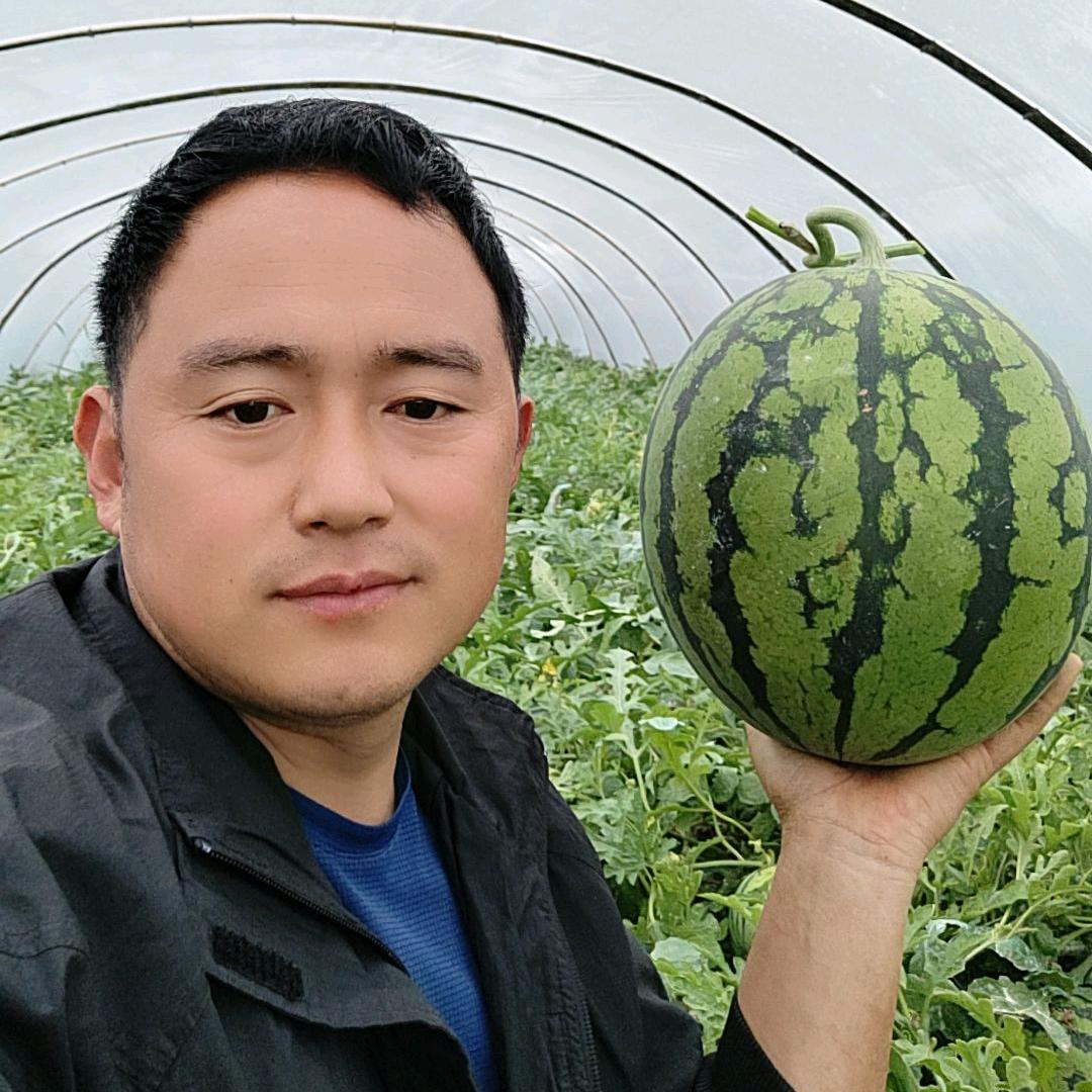 张三
