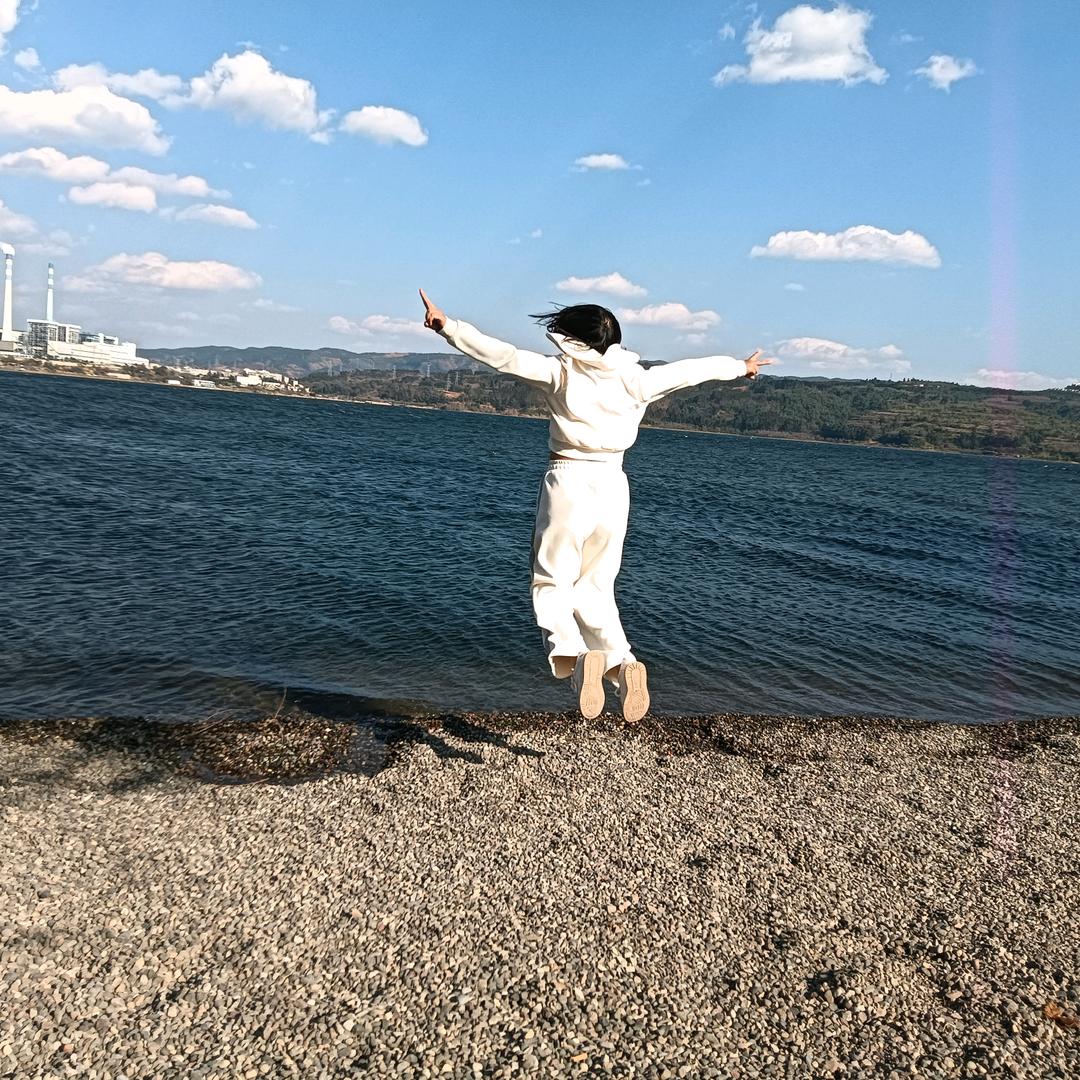 小兰👉虎牙妹👈