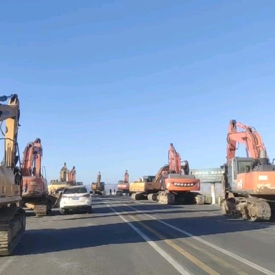 上帝派我在人间回收各种报废机械汽车