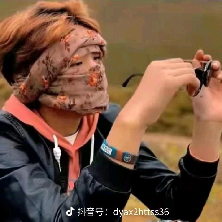 ࿐འཛུམ༒ཆུང་🍎🍎