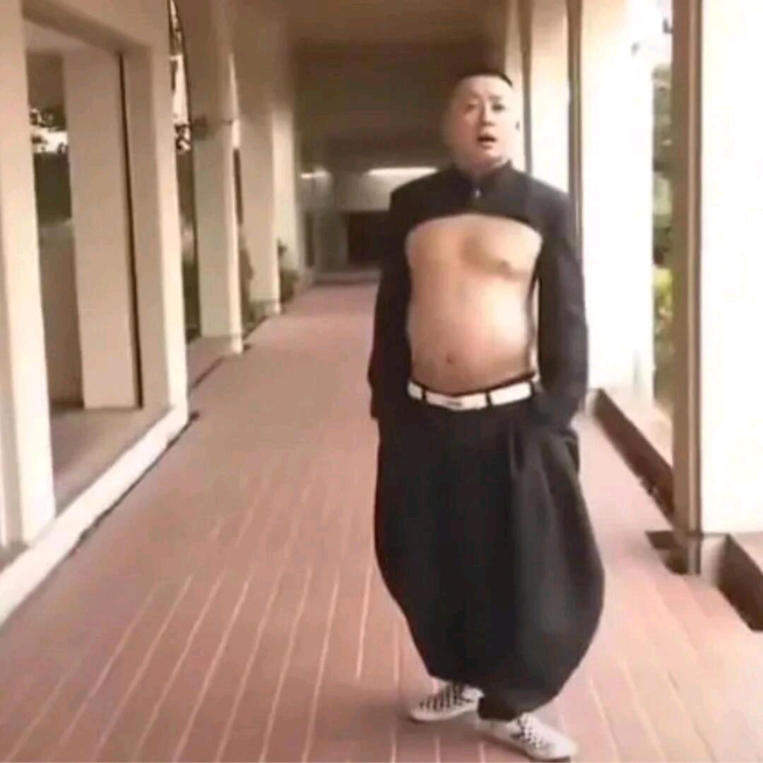 偷老师蕾丝内裤雨夜奔跑的那个晚上