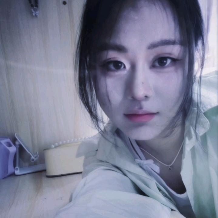 Lu晚晚
