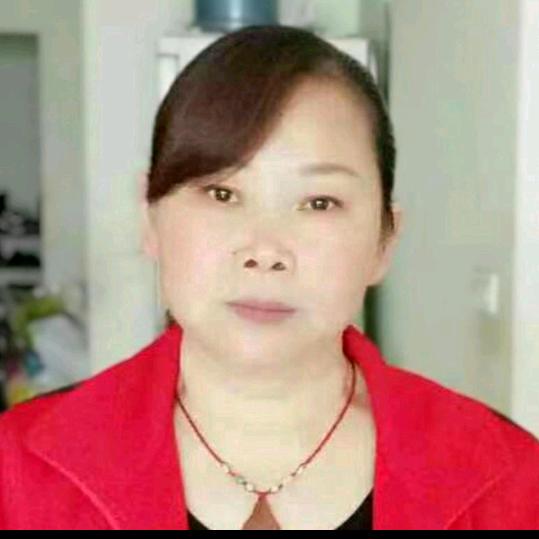 王小玲冫