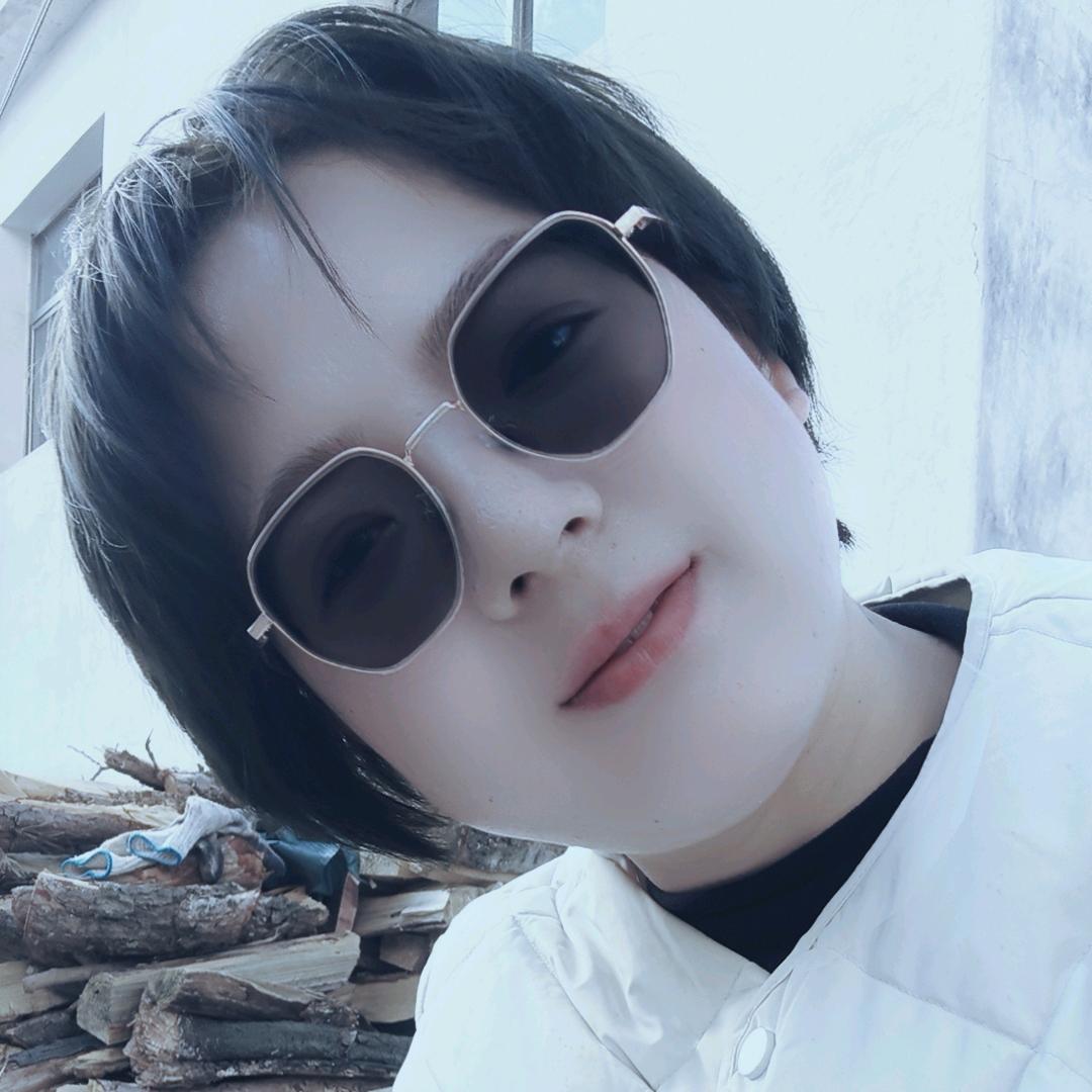 如初@