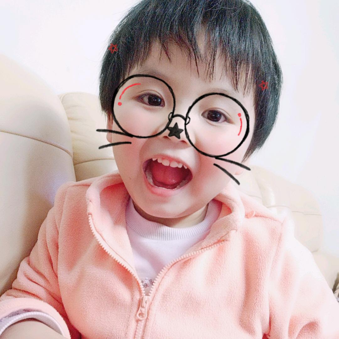 卖电动车的小女孩要减肥