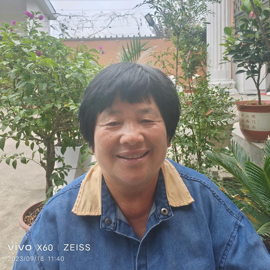 周大姐（小号），大号6点20开播