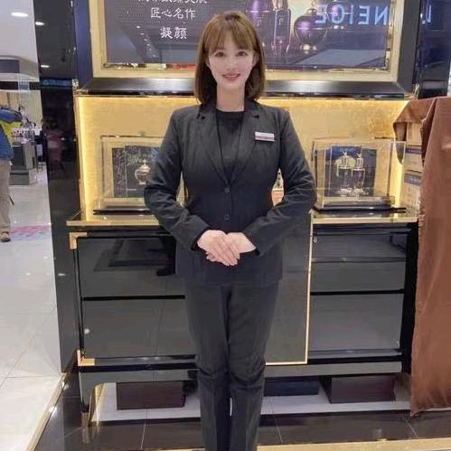 海蓝护肤专柜陈雪