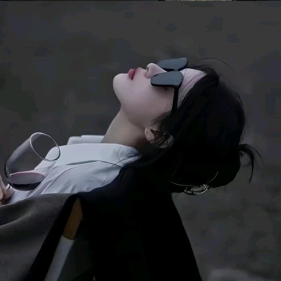 小李女士