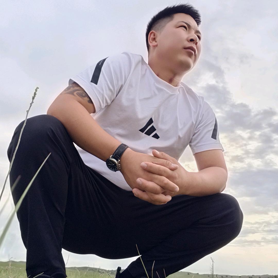 吴毕力格图