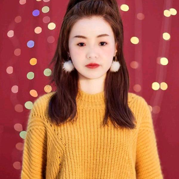琴声悠扬